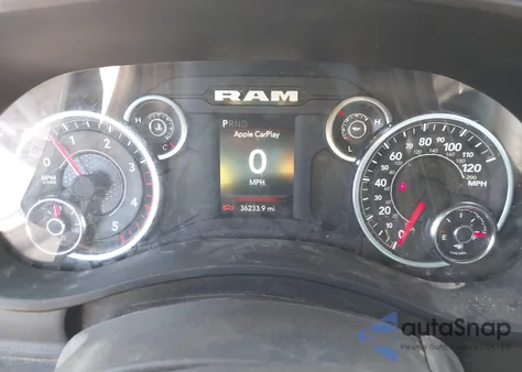 2024 Ram 2500 Big Horn 4X4 8' Box from USA, damaged, VIN 3C6UR5JL4RG340104